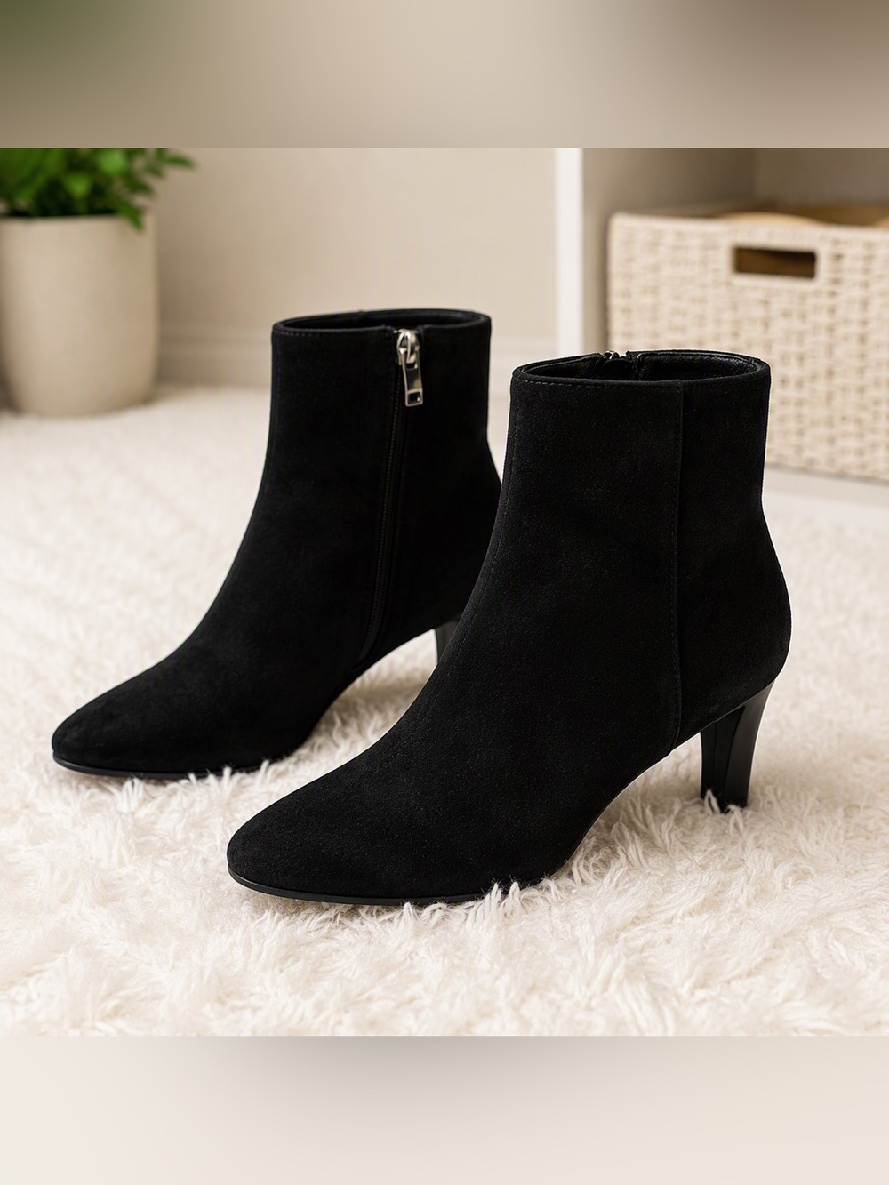 Aquatalia Black Suede Ankle Boot - Sleek High Heel. size 8